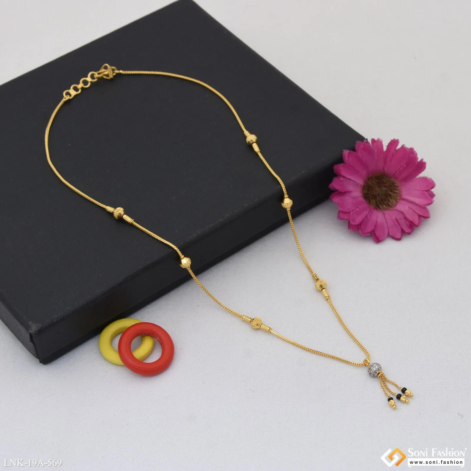 1 Gram Gold Plated Glamorous Design Necklace for Ladies - Style A569