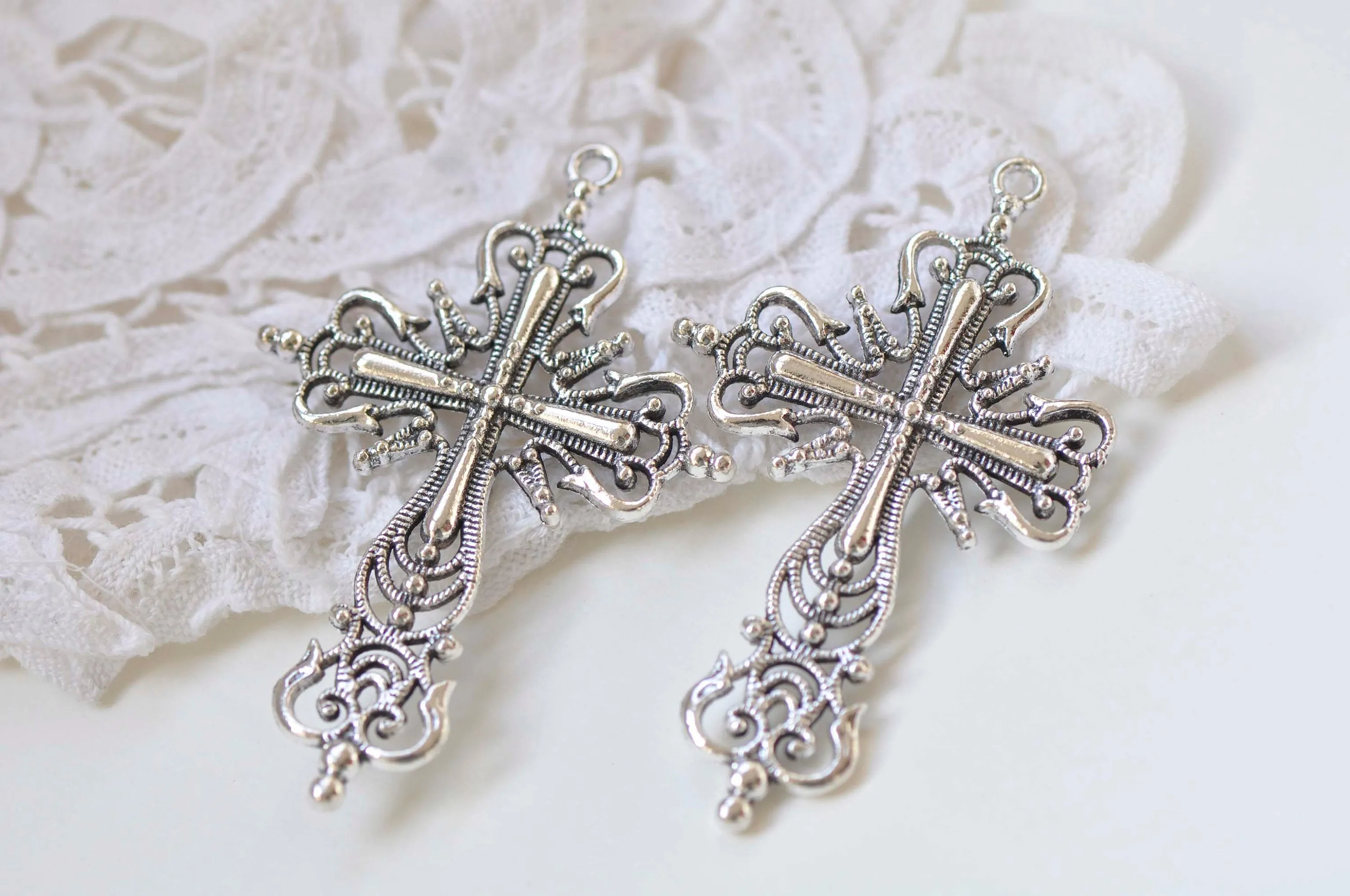 10 pcs Antique Silver Filigree Cross Pendants Charms 42x63mm A1790