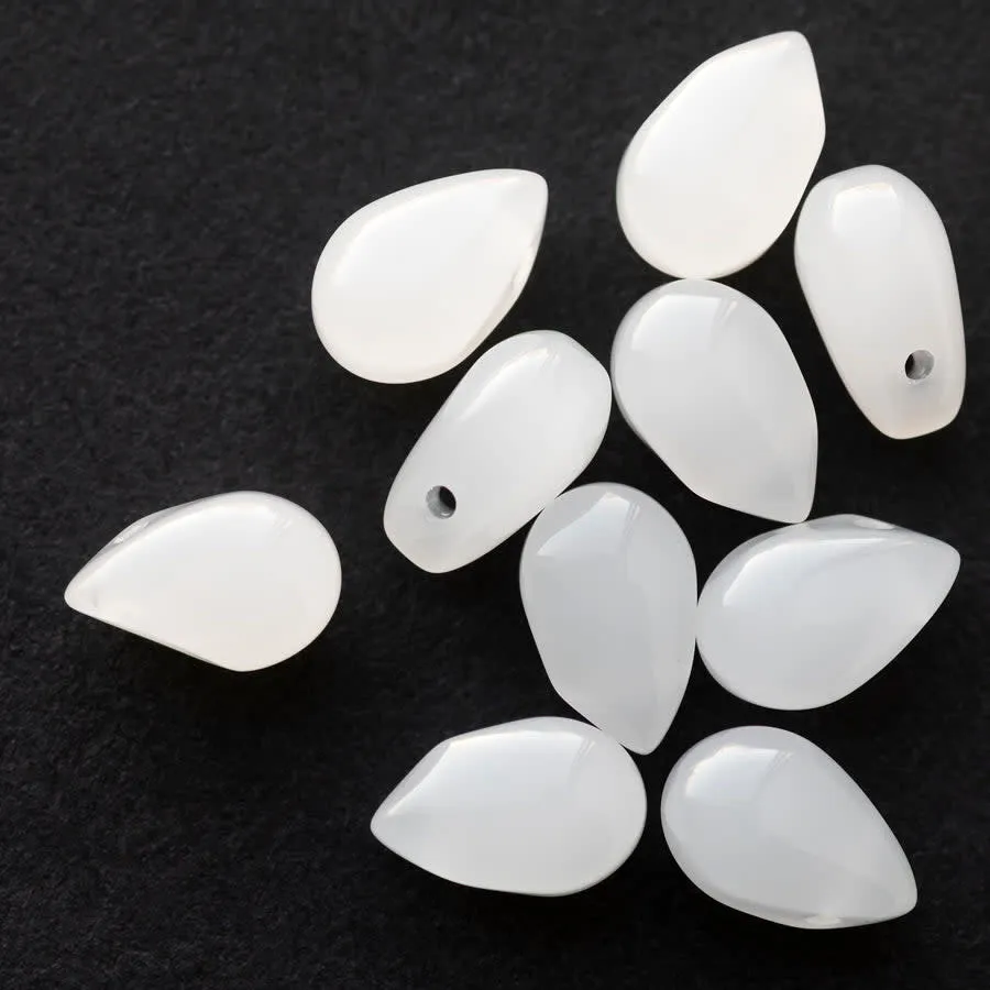 9mm Drop Glass Beads - Milky White (10 Pieces)