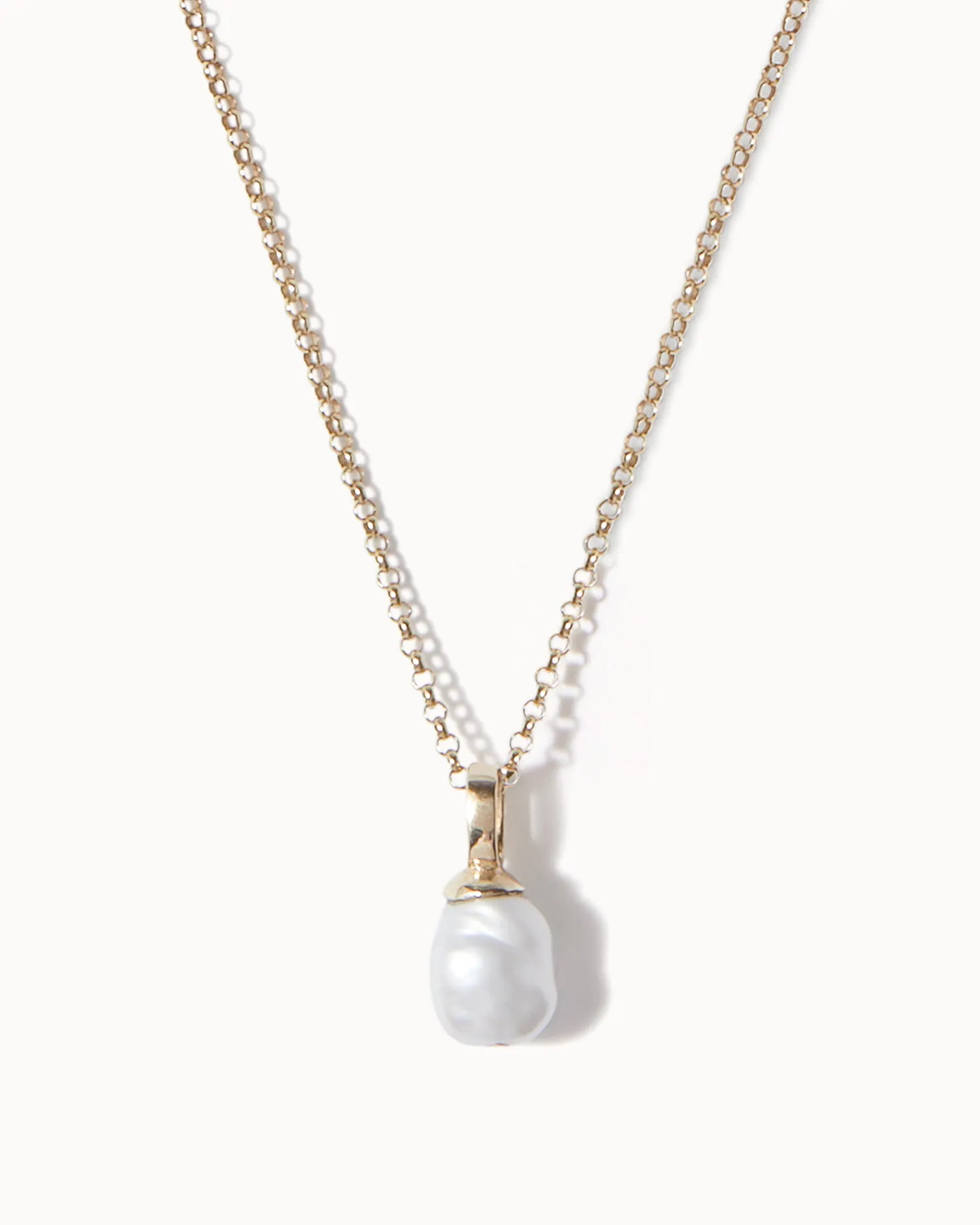 Baroque Pearl Pendant Necklace