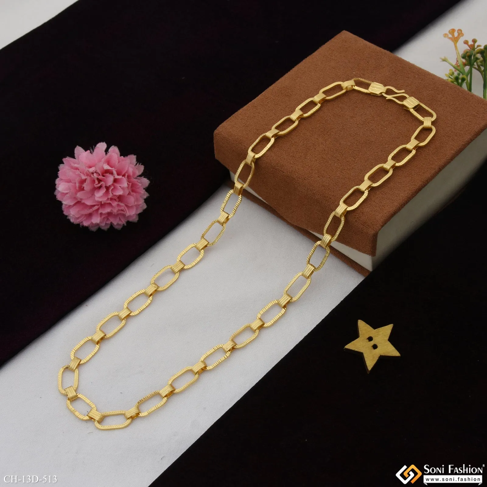 Designer Design Best Quality Gold Plated Chain for Men - Style D513