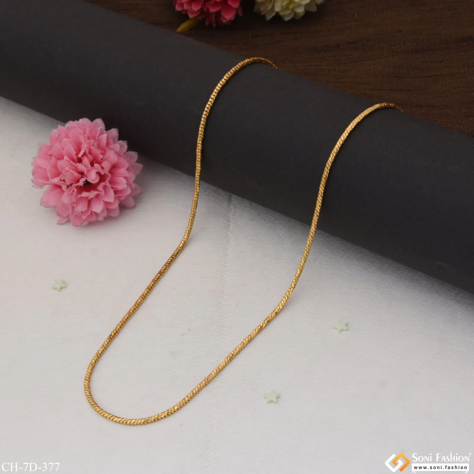Distinctive Design Best Quality Gold Plated Chain for Men - Style D377
