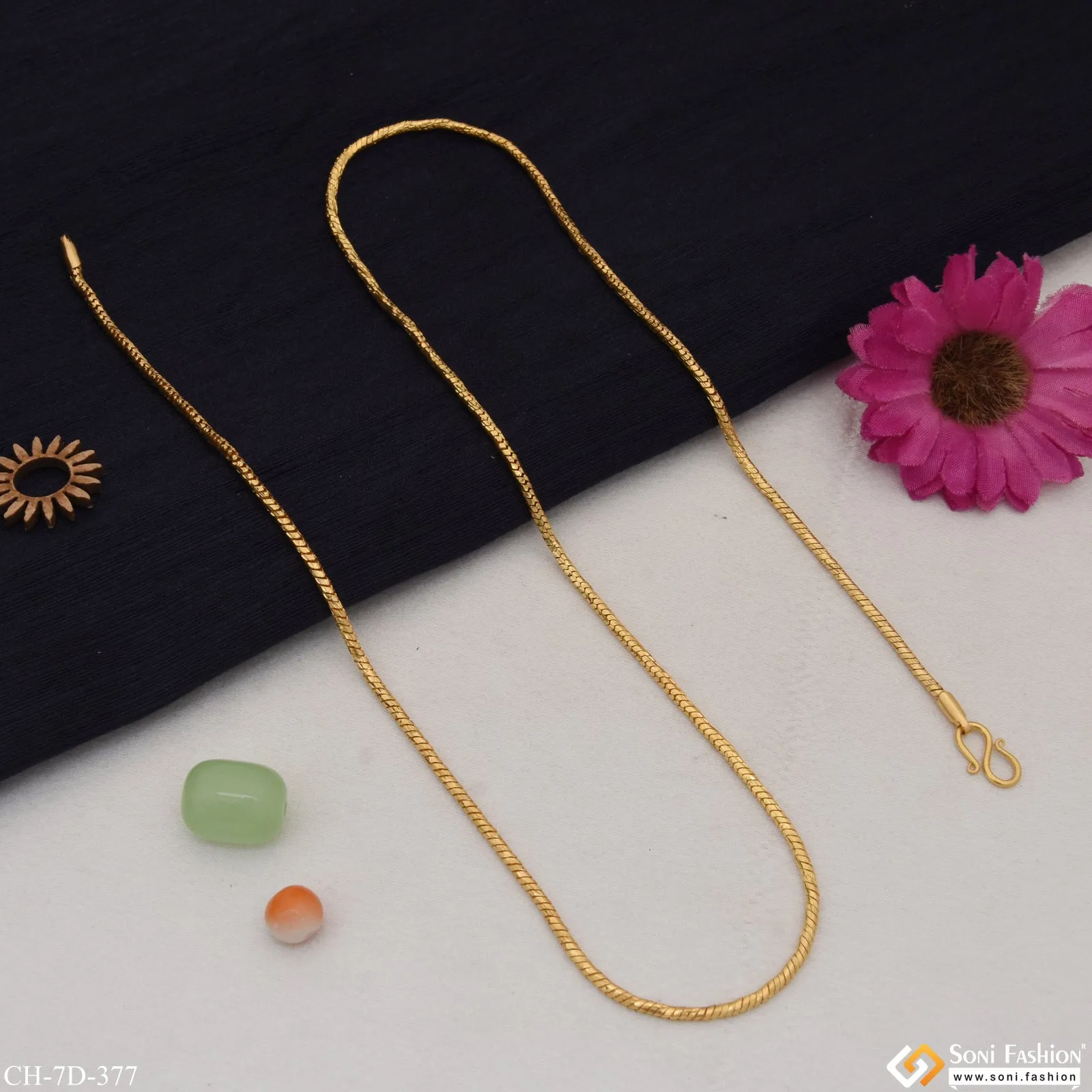 Distinctive Design Best Quality Gold Plated Chain for Men - Style D377
