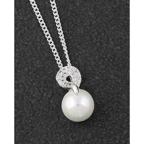 Equilibrium Swirl Pearl Necklace