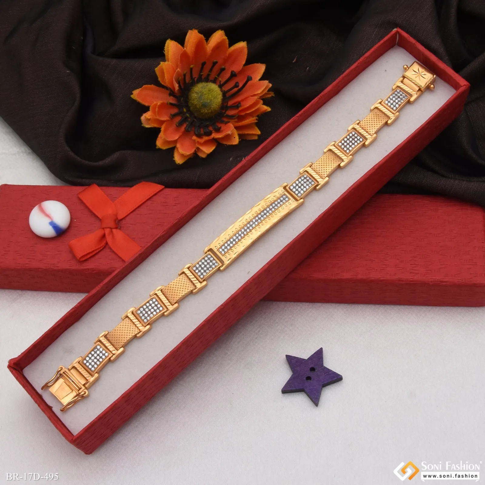 Fashionable Design Gold Plated Bracelet for Men - Style D495