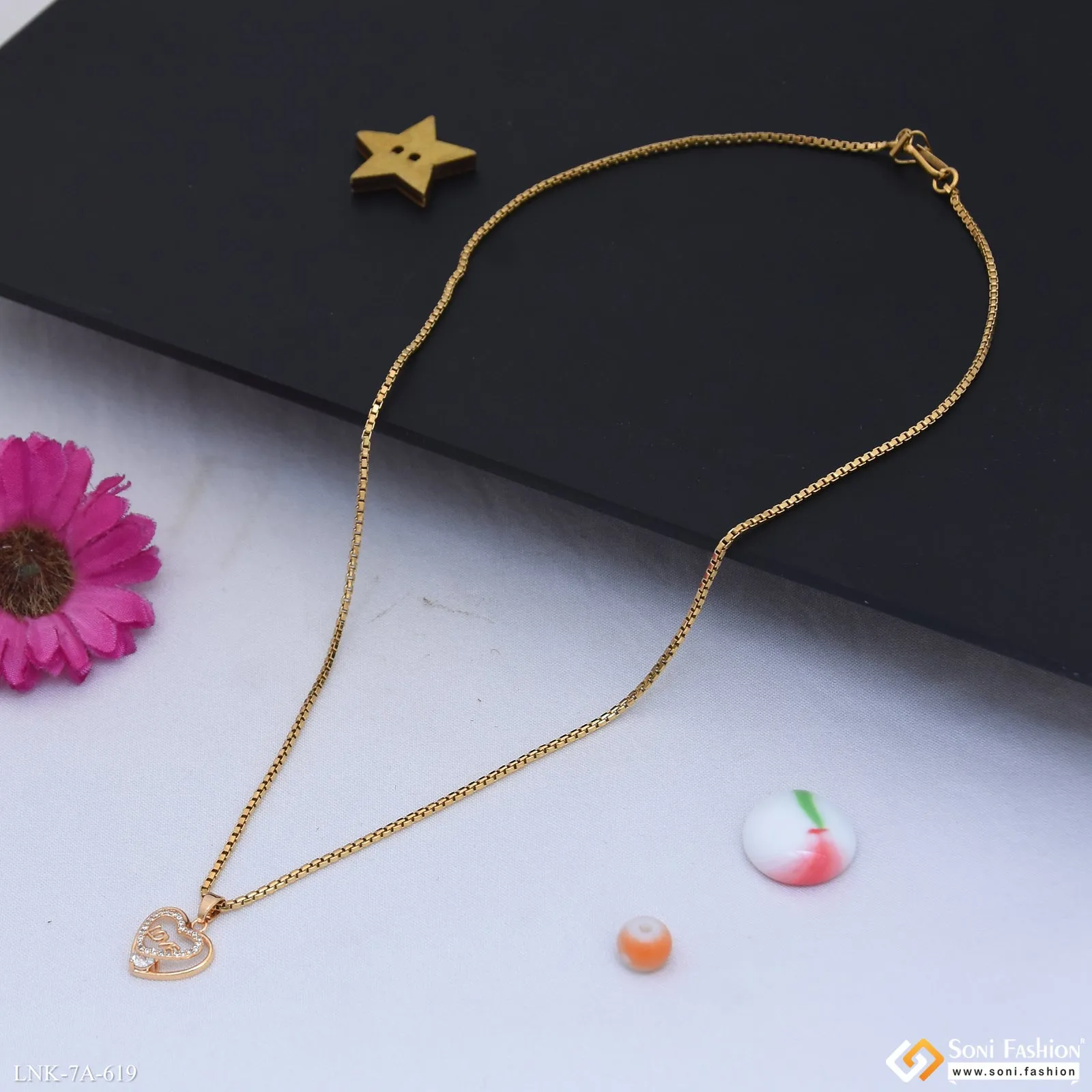 Funky Design Gold Plated Chain Pendant for Ladies - Style A619