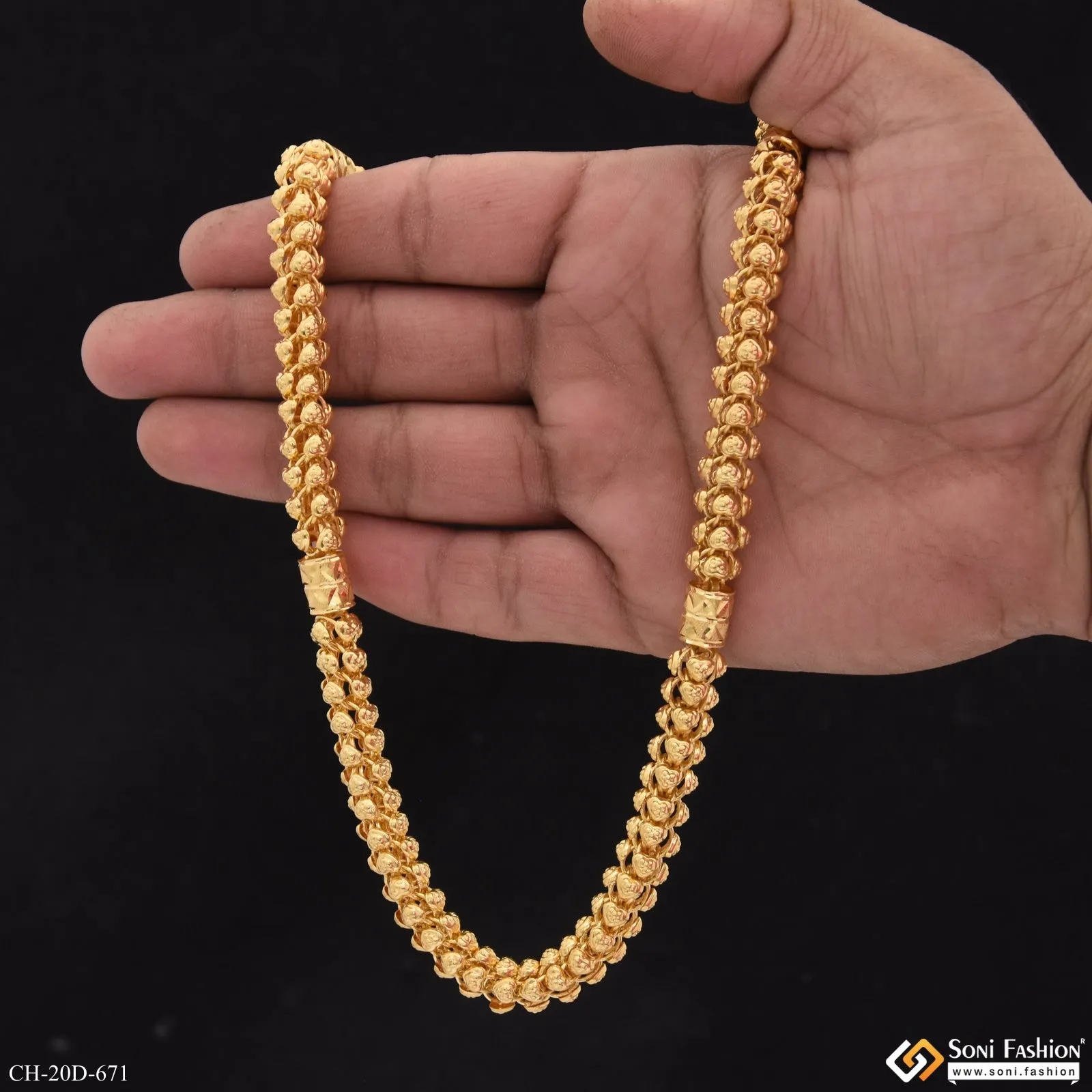 Glittering Design Gold Plated Rajwadi Chain for Men - Style D671