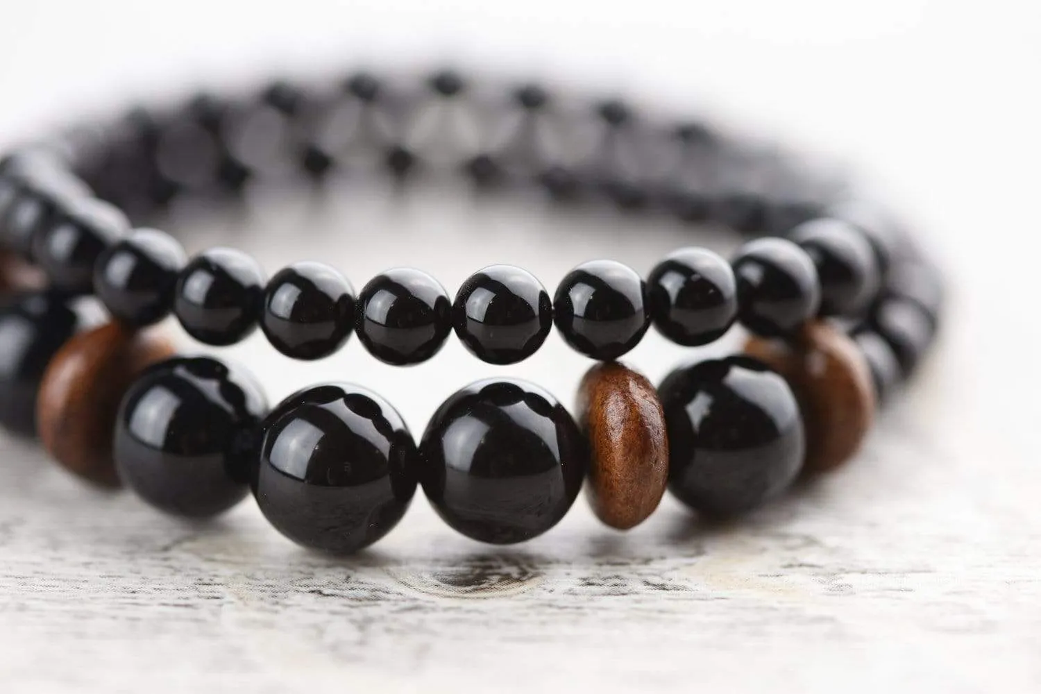 Grounding Onyx and Wood Double Wrap