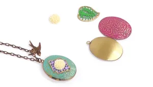 How to Create a Colorful Shabby Chic Locket
