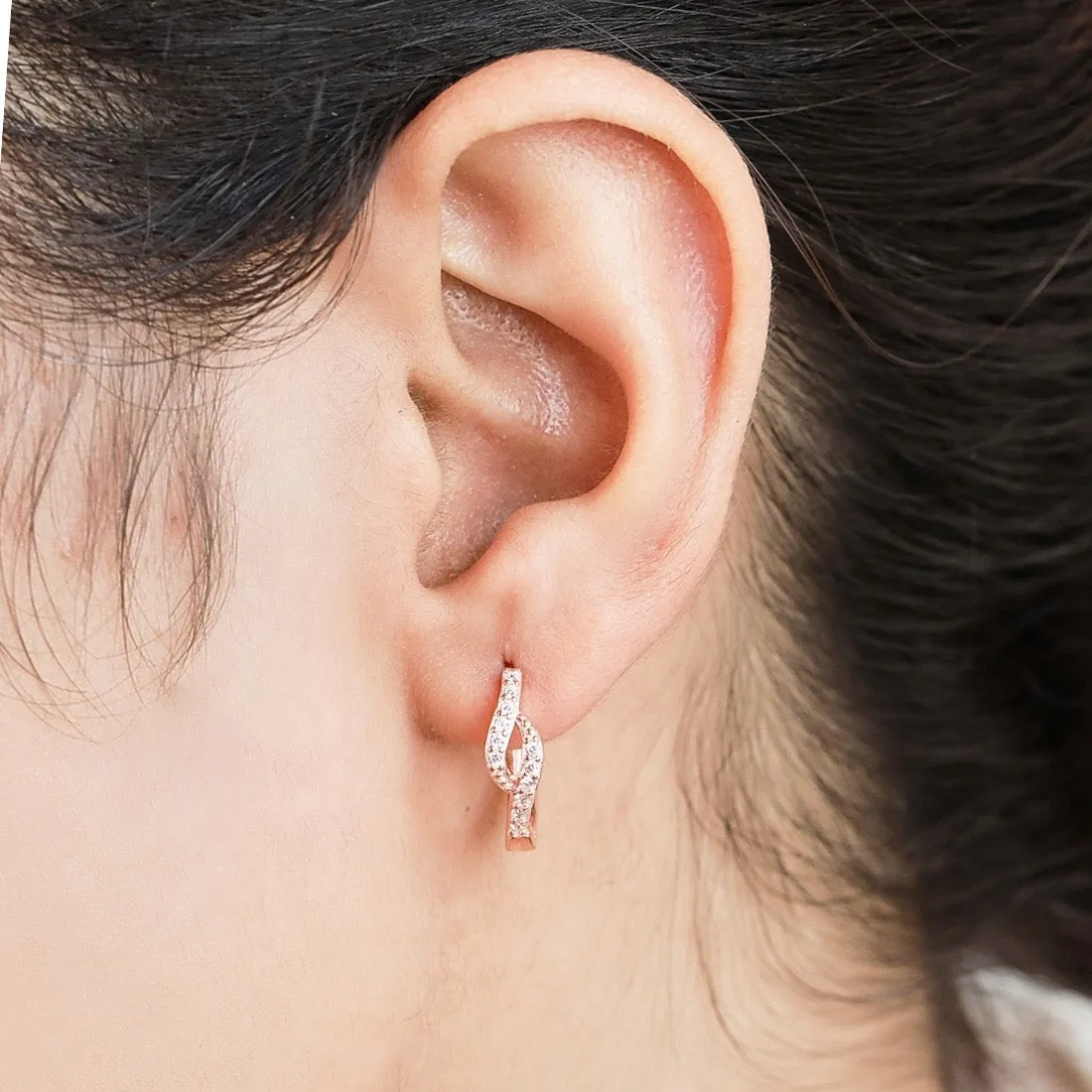 Radiant Cubic Zirconia Elegance Rose Gold-Plated 925 Sterling Silver Earrings
