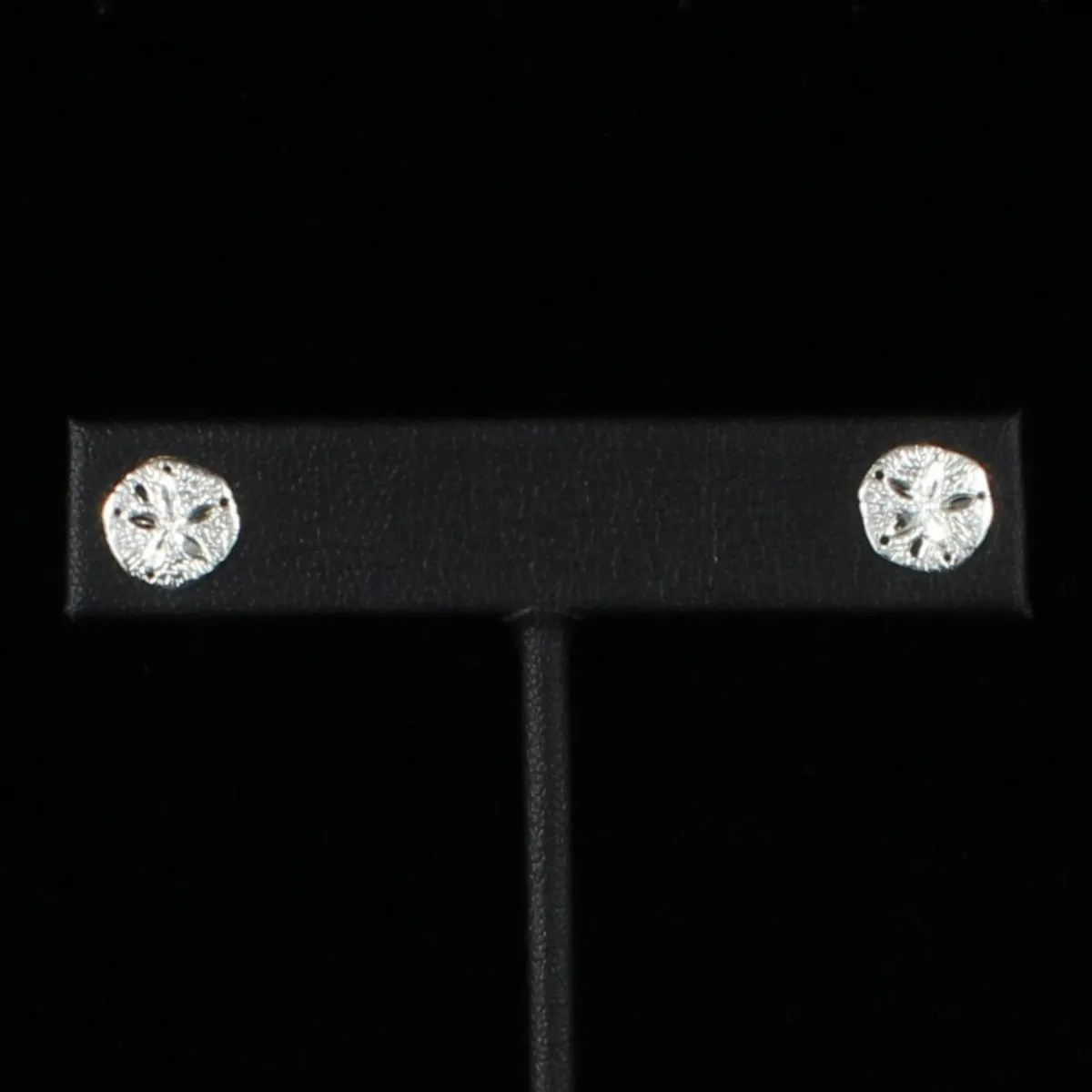 Sand Dollar Stopper Stud Earring