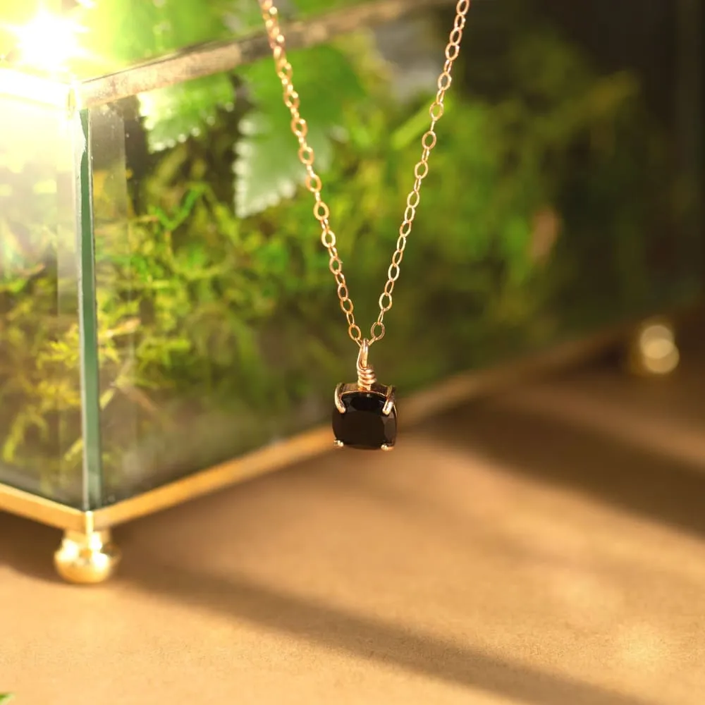 The Ashlynn - Natural Onyx Necklace