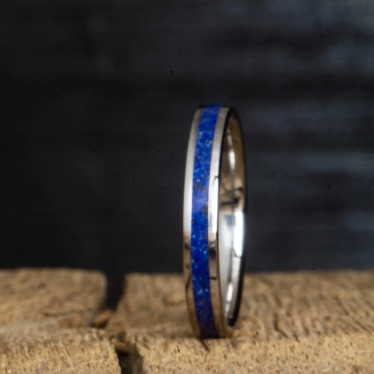 Womens lapis stone inlay wedding ring
